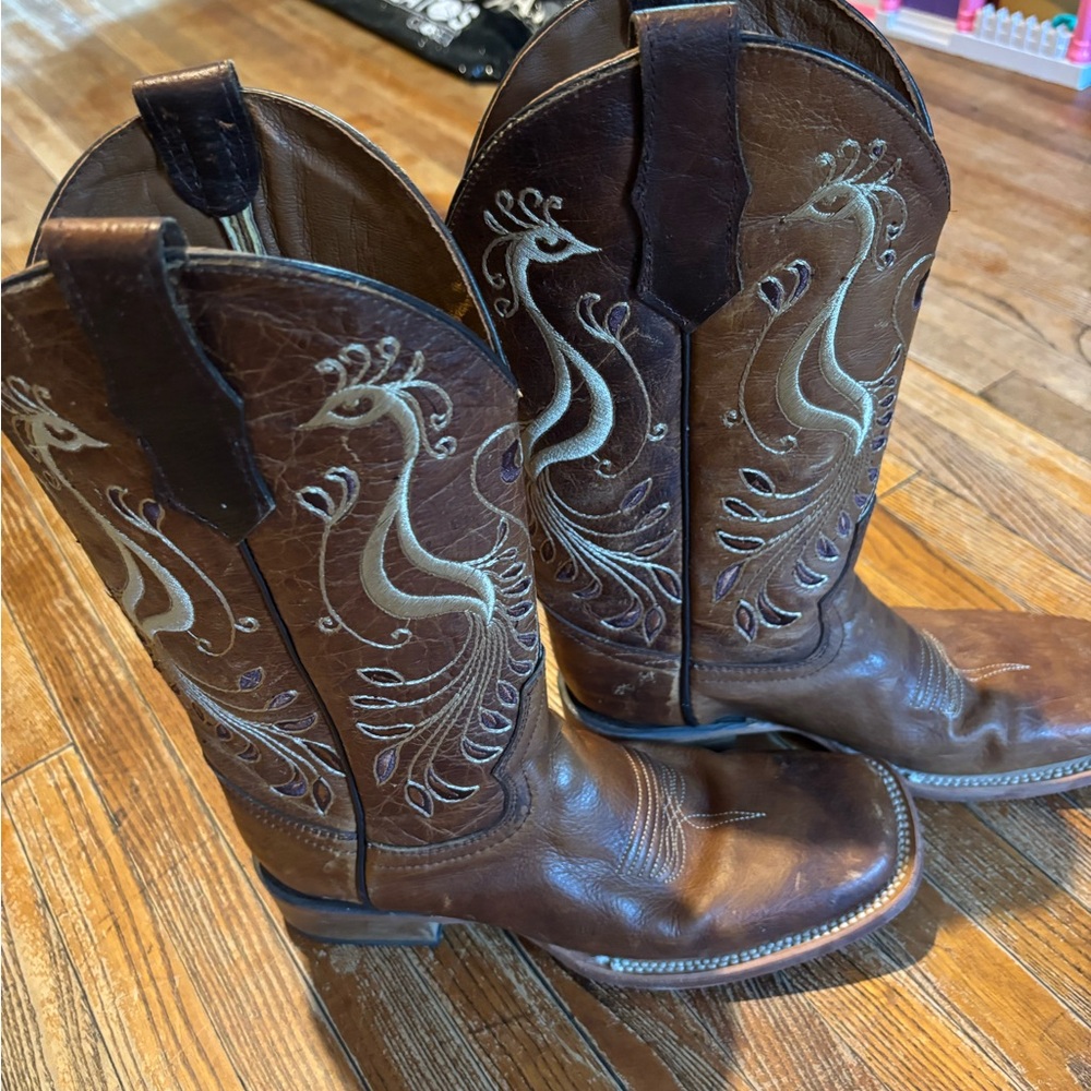 Brown Embroidered Western Boots